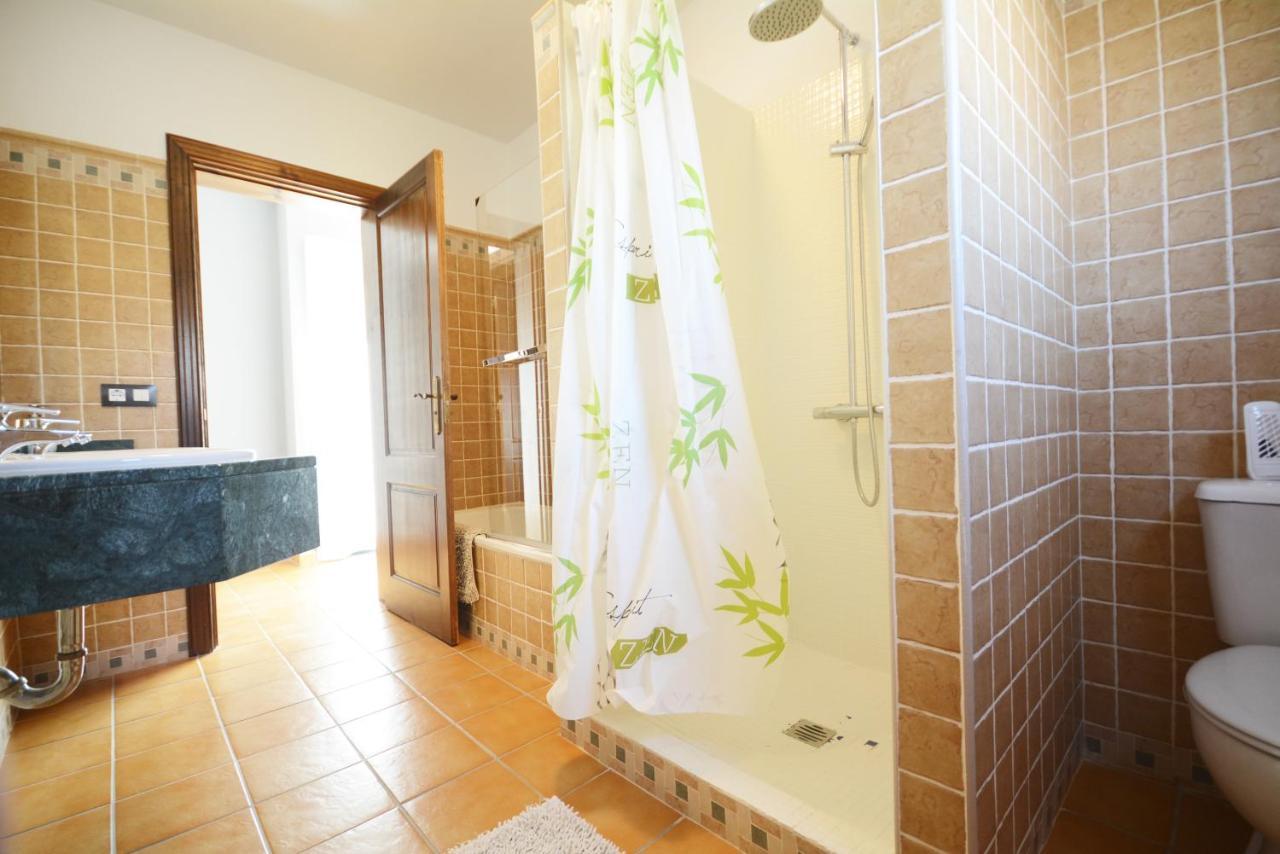 Beautiful Spacious Villa With Private Heated Pool In Lajares Luaran gambar